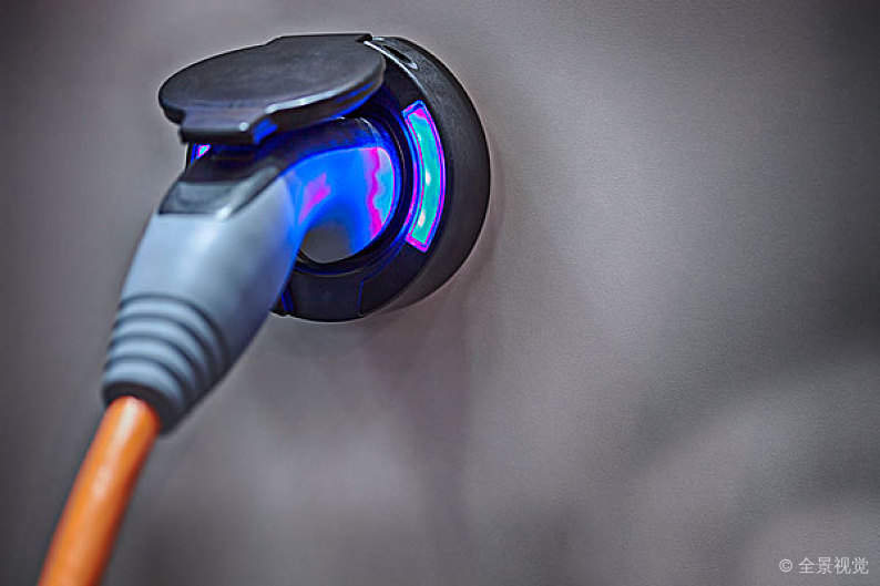 关键材料是破解动力锂电池瓶颈突破口