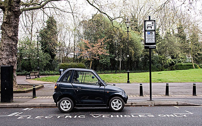 磷酸铁锂动力锂电池组的重要技术的要求