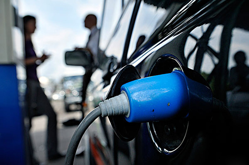 燃料动力锂离子电池：让丰田和TSLA分手的技术