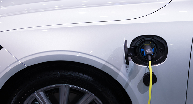丰田研发新型电动汽车电池续航提升15%