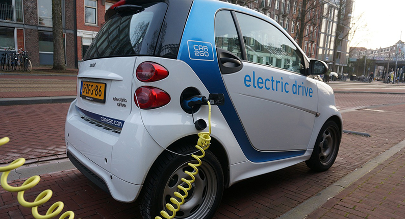 新能源电动汽车的核心部件动力电池散热方法