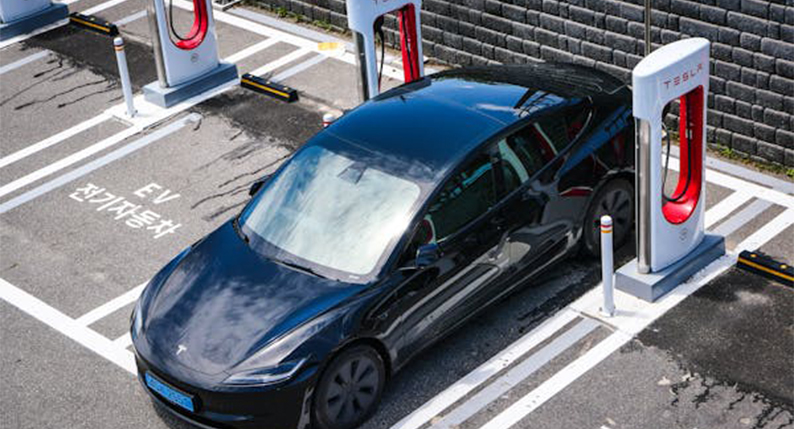 特斯拉 4680 电池悄悄回归 Model Y 汽车