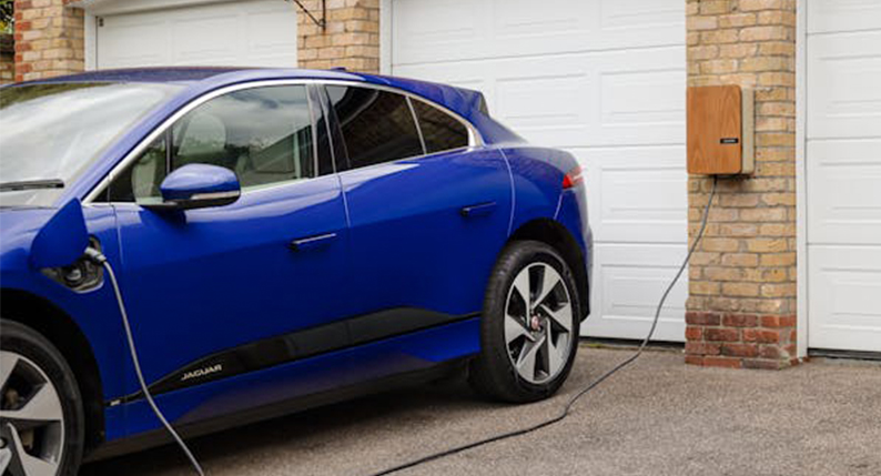 力争到2030年全国燃料电池汽车保有量达10万辆